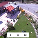 Πανσιόν Teo's 3*
