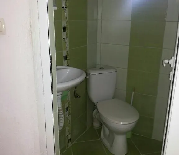 Teo's Guest house Dospat